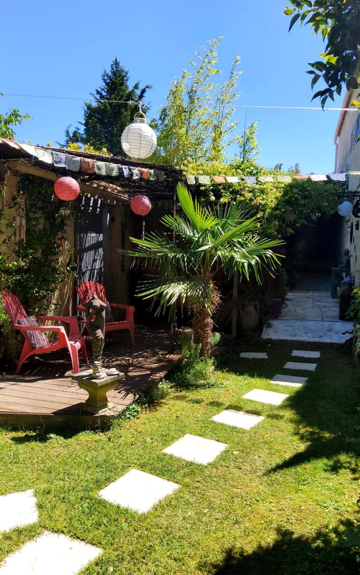 Hotel Le Mazet Des Beaujots à Monteux Extérieur photo