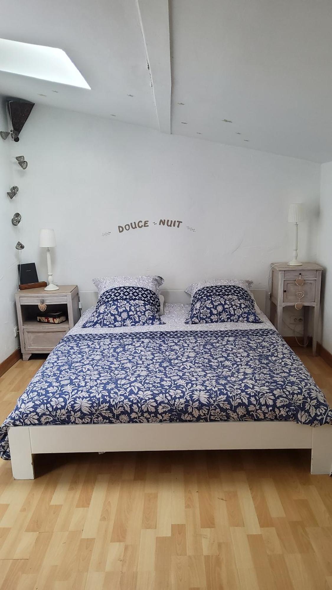 Hotel Le Mazet Des Beaujots à Monteux Extérieur photo